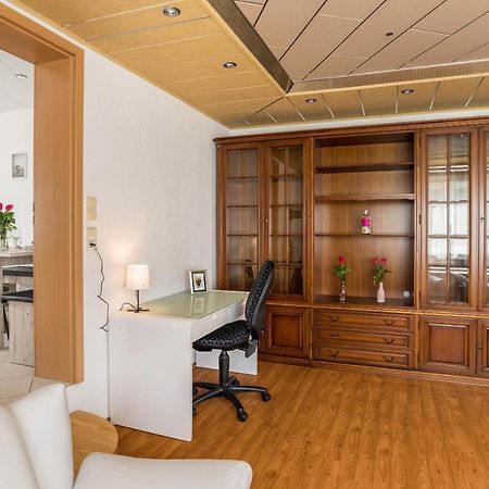 Apartamento Am Hirnach 2 Sindelfingen Exterior foto
